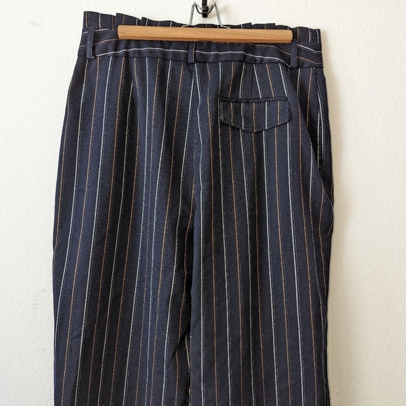 Topshop Navy Pinstripe Paperbag Crop Pants 12 - Picture 6 of 8